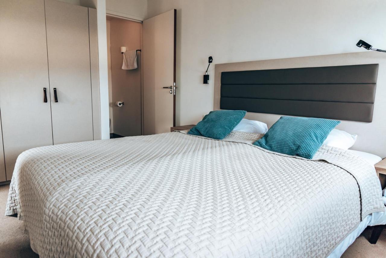 Oasis Punt-West Hotel & Beach Resort เอาด์ดอร์ป ภายนอก รูปภาพ